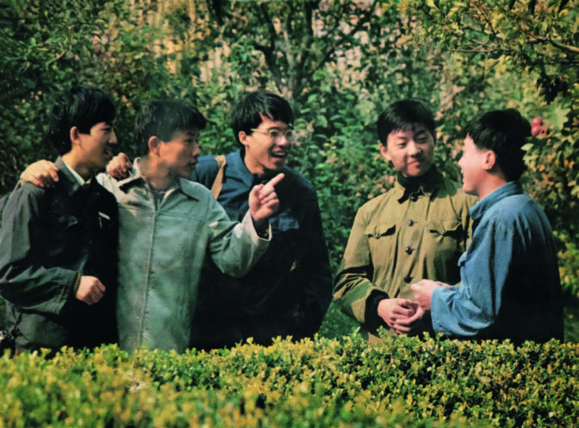 1981年，CUSPEA考試獲得前5名的考生歡聚在一起.jpg