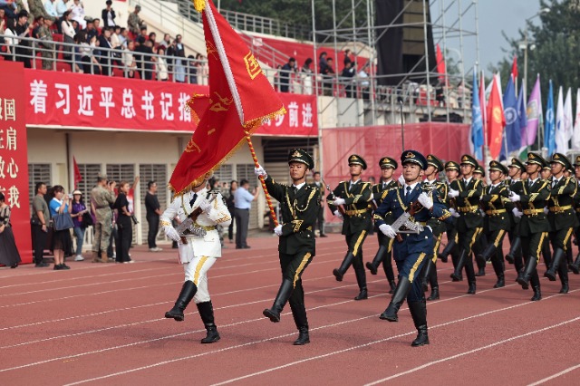 國旗護衛(wèi)隊展演3.jpg 國旗護衛(wèi)隊展演3.jpg