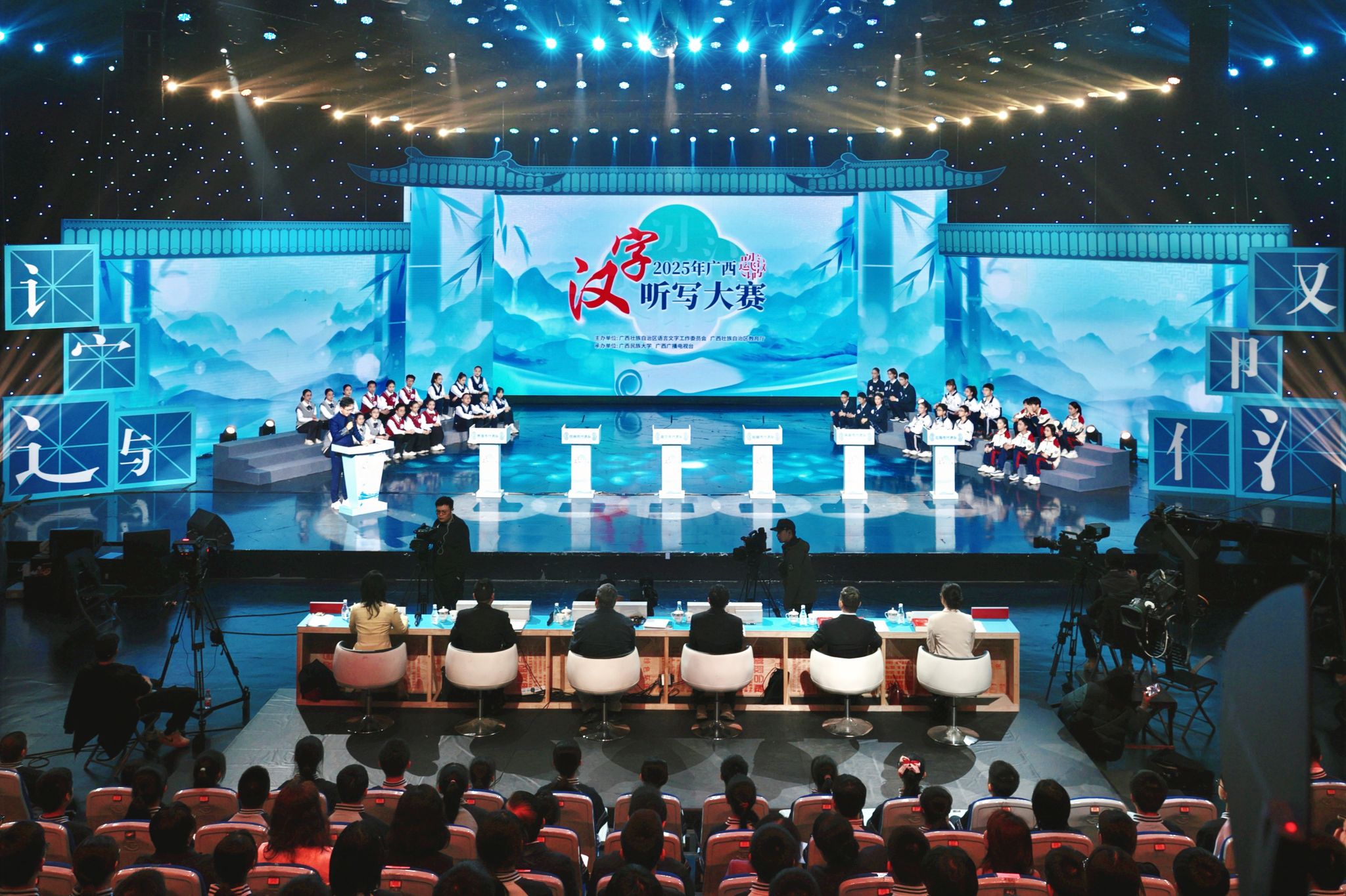 2102631509.jpg 2102631509.jpg